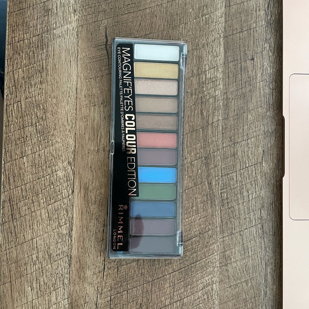 Magnify’eyes color edition